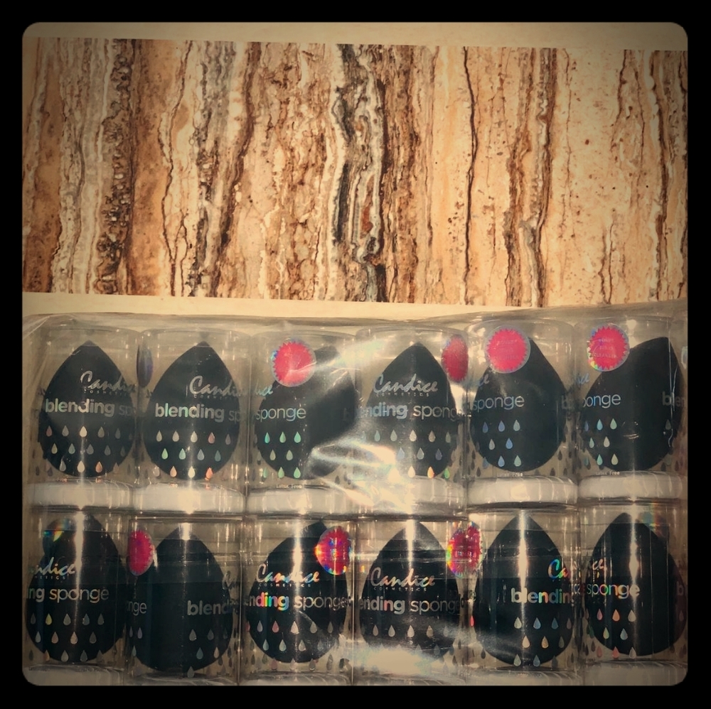 Candice COSMETICS sponge